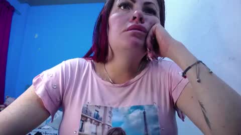 Carolinhe  online show from 2, 8, 2026
