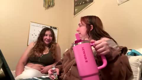 Snapshot of carpetmunchers chatting on 8, 10, 2025 carpetmunchers online show from 8, 10, 2025