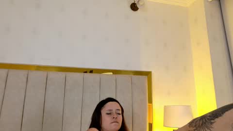 Snapshot of carrie_gb chatting on 27, 5, 2026 carrie online show from 27, 5, 2026