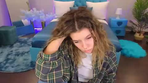 carriebecker online show from 5, 10, 2025