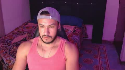 Snapshot of casas_oom chatting on 10, 10, 2025 online show from 10, 10, 2025