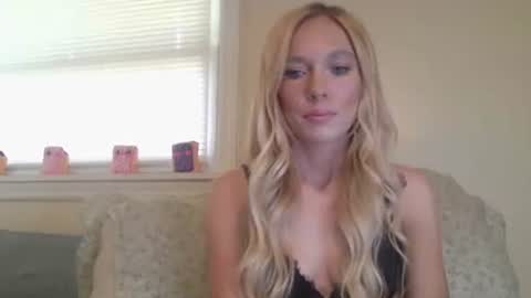 Casey Lakes online show from 11, 5, 2026