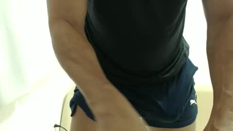 cashmastermuscle77 online show from 14, 3, 2026