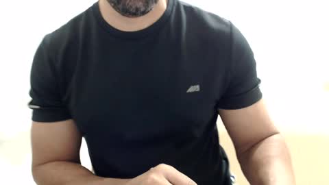 cashmastermuscle77 online show from 14, 7, 2026