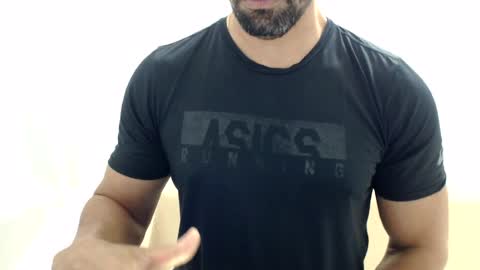 cashmastermuscle77 online show from 3, 8, 2026