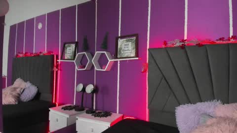 Cassie Jones online show from 13, 2, 2025