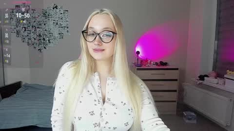 Cassie Rosss online show from 14, 1, 2025