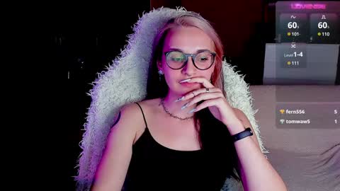 Ellie online show from 12, 12, 2024