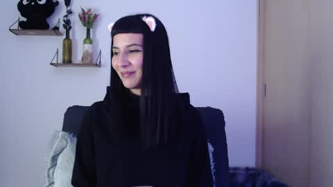 cat online show from 5, 1, 2025