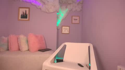 cat_nasty online show from 3, 10, 2025