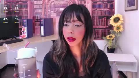 Queen Catalella online show from 26, 9, 2025