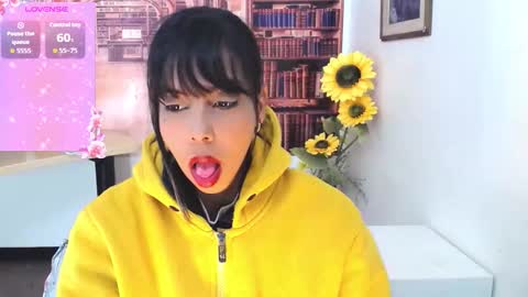 Queen Catalella online show from 17, 10, 2025