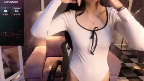 catalella_little_b online show from 11, 6, 2026