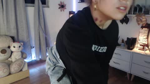 Catalina bruce2 online show from 11, 1, 2025