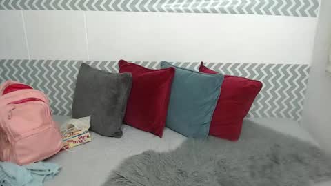 Snapshot of catalinahenao chatting on 19, 12, 2025 cata online show from 19, 12, 2025