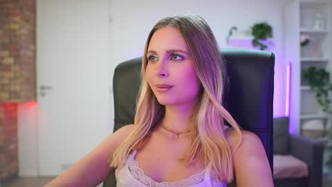 catecrago  online show from 4, 2, 2026