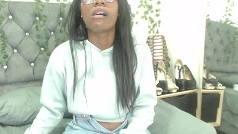 Snapshot of cathalinasharon chatting on 7, 6, 2026 cathalina online show from 7, 6, 2026