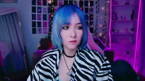 KettieHi My name is Katie I love drawing and I can play the guitar. And  love dancing online show from 12, 7, 2026