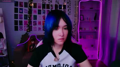 KettieHi My name is Katie I love drawing and I can play the guitar. And  love dancing online show from 23, 7, 2026
