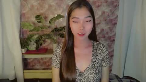 catherine_365 online show from 22, 4, 2026