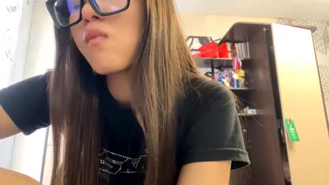 Snapshot of catherinepirs chatting on 14, 3, 2026 catherinepirs online show from 14, 3, 2026