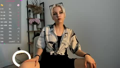 Mia online show from 24, 6, 2026