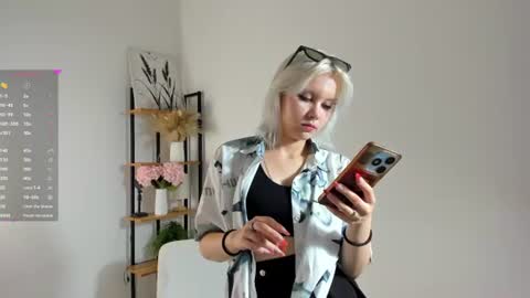 Mia online show from 1, 7, 2026