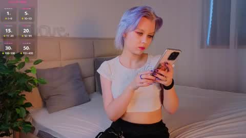Mia online show from 7, 8, 2026