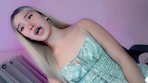 cathleashemalegoddess online show from 28, 10, 2025