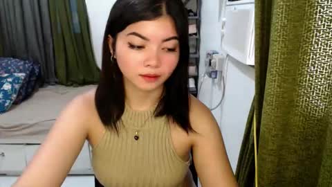 Snapshot of cathy_lyn chatting on 4, 6, 2026 cathy_lyn online show from 4, 6, 2026