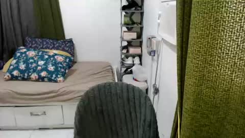Snapshot of cathy_lyn chatting on 23, 6, 2026 cathy_lyn online show from 23, 6, 2026
