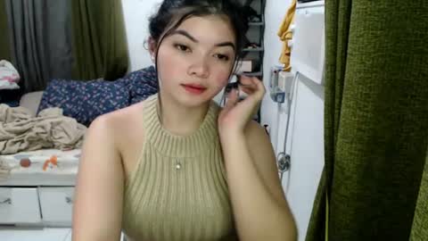 Snapshot of cathy_lyn chatting on 1, 7, 2026 cathy_lyn online show from 1, 7, 2026