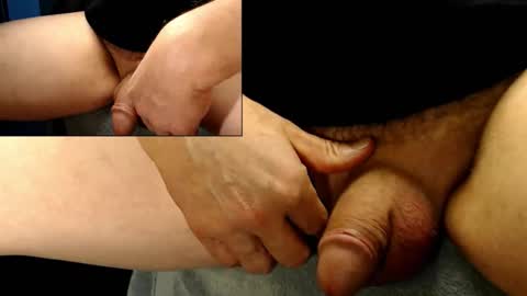 Snapshot of catlover03 chatting on 19, 11, 2025 Mike online show from 19, 11, 2025