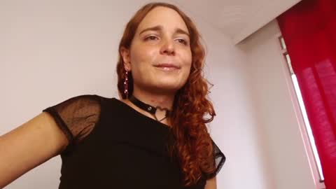 Snapshot of catnessa_ chatting on 27, 12, 2024 Catalina Restrepo online show from 27, 12, 2024