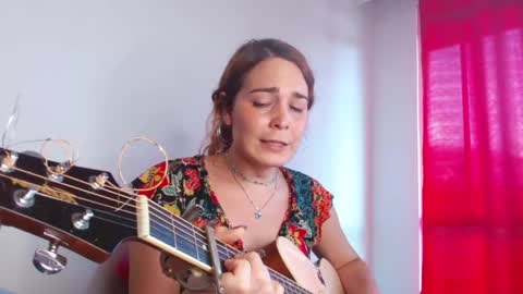 Snapshot of catnessa_ chatting on 21, 2, 2025 Catalina Restrepo online show from 21, 2, 2025