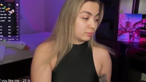 Catrina or just Cat online show from 5, 3, 2025