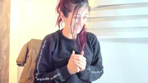 Snapshot of catt_evans1 chatting on 13, 1, 2025 CATT EVANS online show from 13, 1, 2025