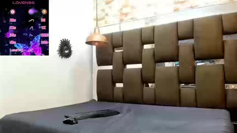 Snapshot of cattaleyaqueen_ chatting on 15, 9, 2025 cattaleyaqueen_ online show from 15, 9, 2025