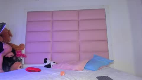 cattalina_25 online show from 3, 3, 2026