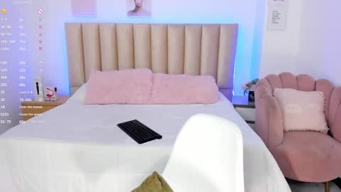 Snapshot of catvalentinee_ chatting on 17, 1, 2025 catvalentinee_ online show from 17, 1, 2025