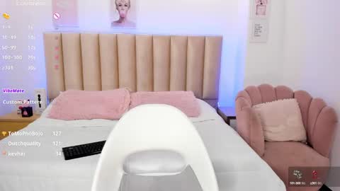 Snapshot of catvalentinee_ chatting on 11, 2, 2025 catvalentinee_ online show from 11, 2, 2025