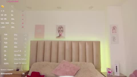 Snapshot of catvalentinee_ chatting on 9, 3, 2025 catvalentinee_ online show from 9, 3, 2025