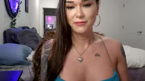 Cayla online show from 10, 2, 2026