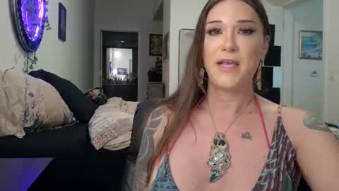 Cayla online show from 24, 7, 2026