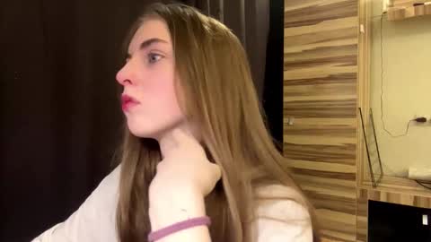 Polly online show from 15, 3, 2026