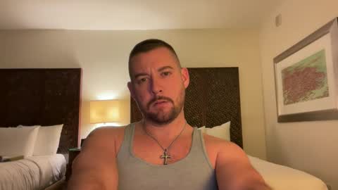 Snapshot of cboyy20 chatting on 5, 1, 2025 cboyy20 online show from 5, 1, 2025