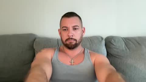 Snapshot of cboyy20 chatting on 18, 10, 2025 cboyy20 online show from 18, 10, 2025