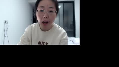 Snapshot of cbz112233 chatting on 2, 3, 2025 ANNYANNY online show from 2, 3, 2025