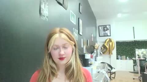 Snapshot of ccfox35 chatting on 25, 9, 2025 ccfox35 online show from 25, 9, 2025