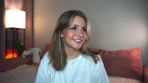 Lina  online show from 24, 4, 2026